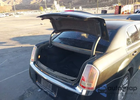 2012 Chrysler 300 z USA, uszkodzony, nr VIN 2C3CCAAG7CH220147